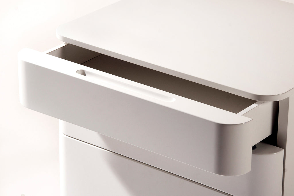 Détail tiroir ouvert caisson Cosimo laqué blanc mat — Adentro Paris