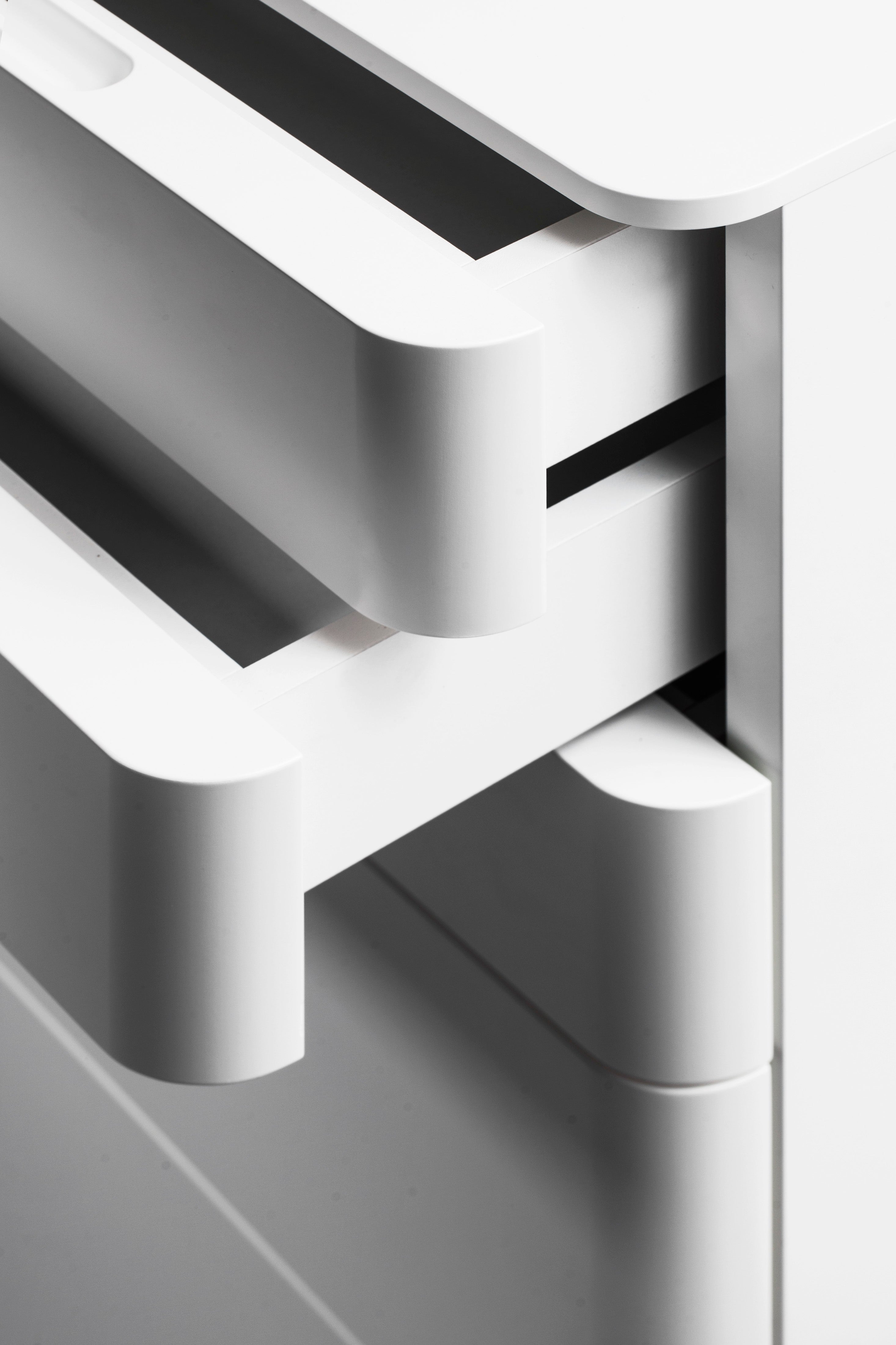 Grand Caisson Cosimo - 6 Tiroirs Push/Pull sur Roulettes - Laqué Blanc Mat