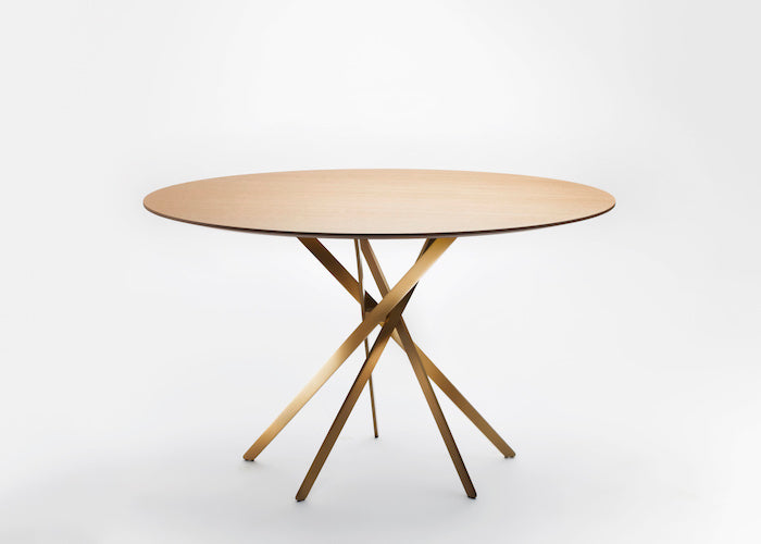 Table IKI - Chêne Naturel et Piétement Métal