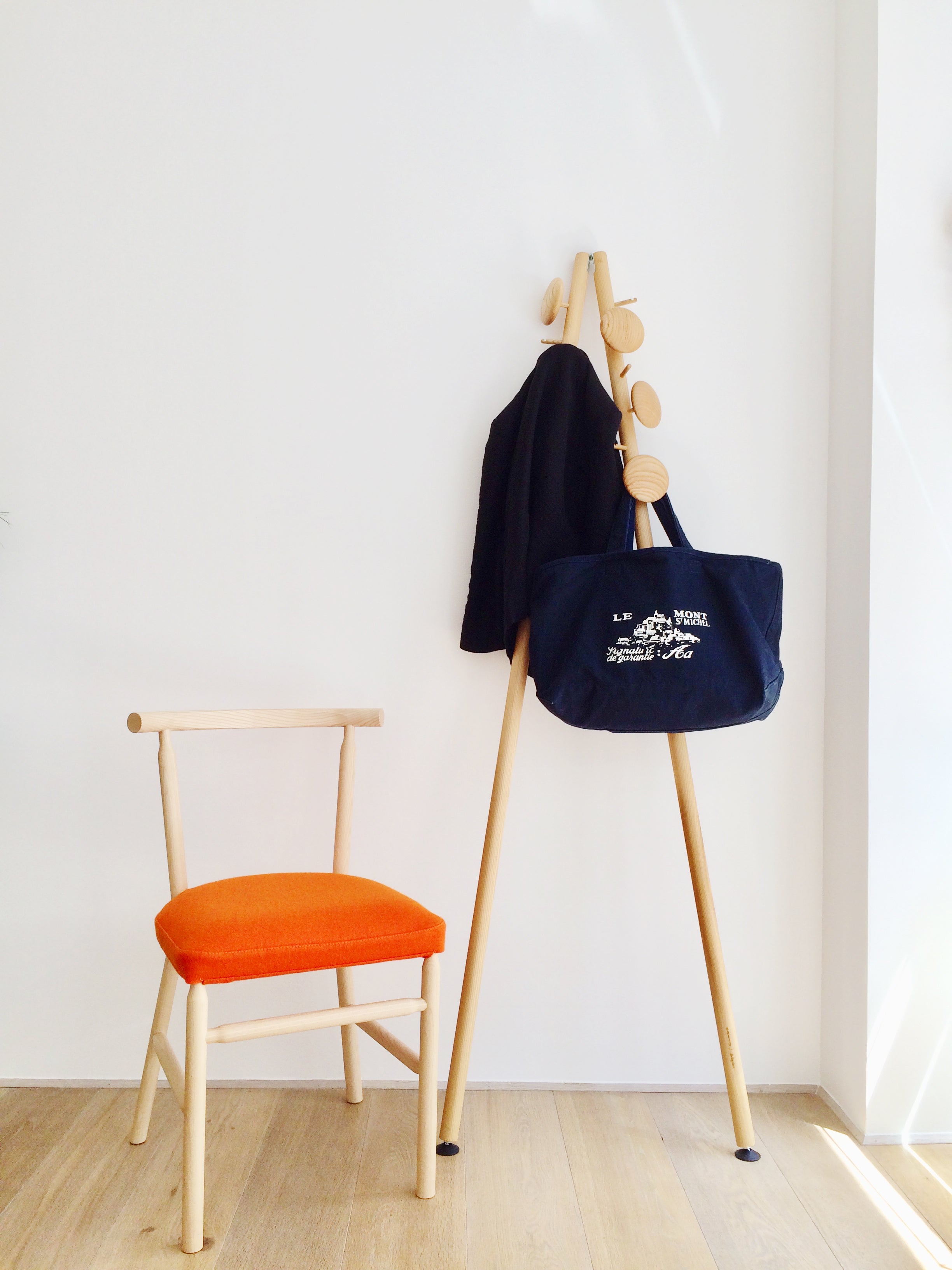 Porte-manteaux Mobile Johnny Stecchino - Frêne massif huilé - Studio Ventotto