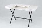 Bureau Cosimo laqué blanc mat, tablette ouverte à 180°, piètement laqué bronze foncé mat, vue de trois quarts