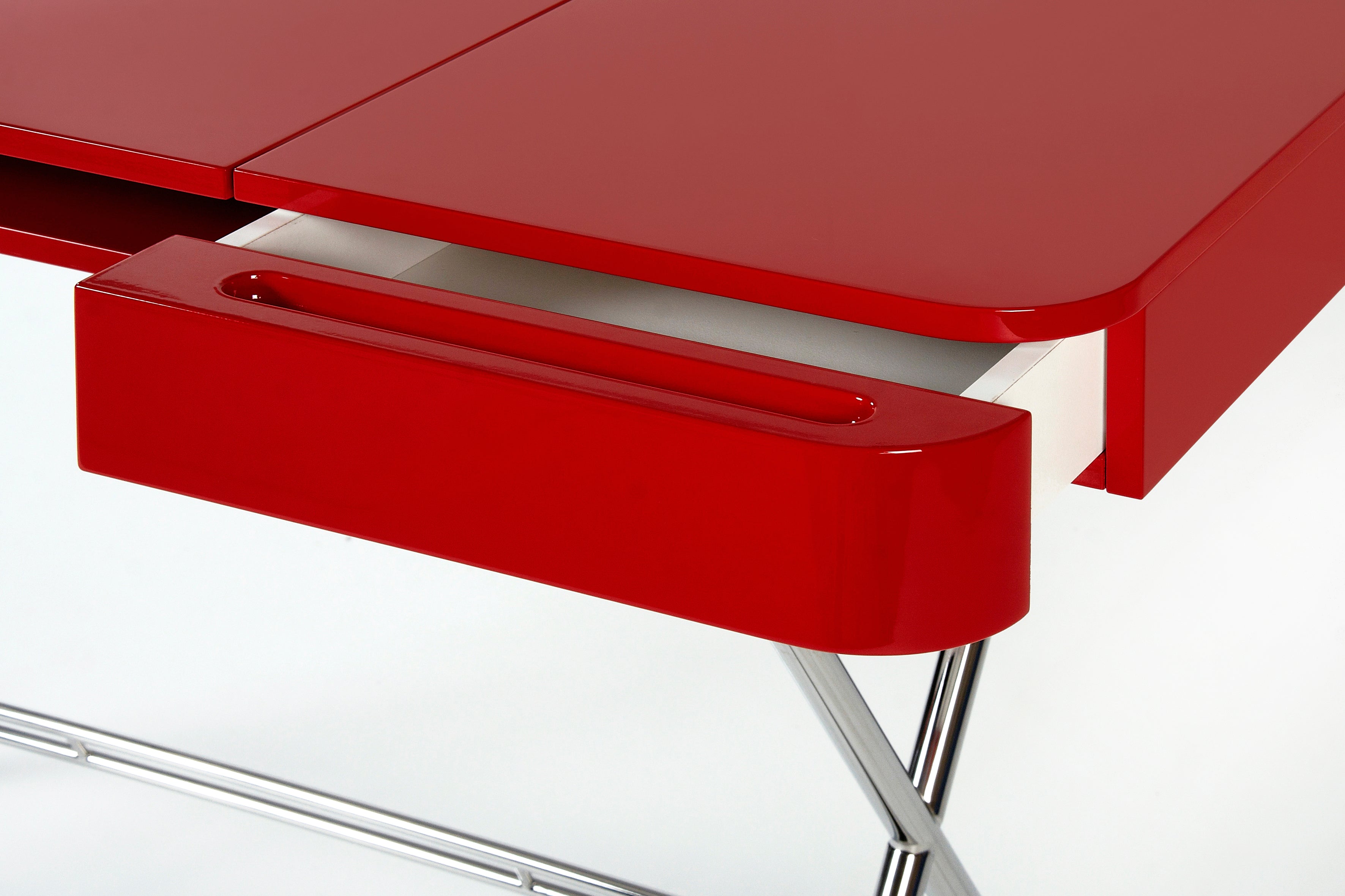 Bureau Cosimo, laqué rouge brillant | Marco Zanuso Jr