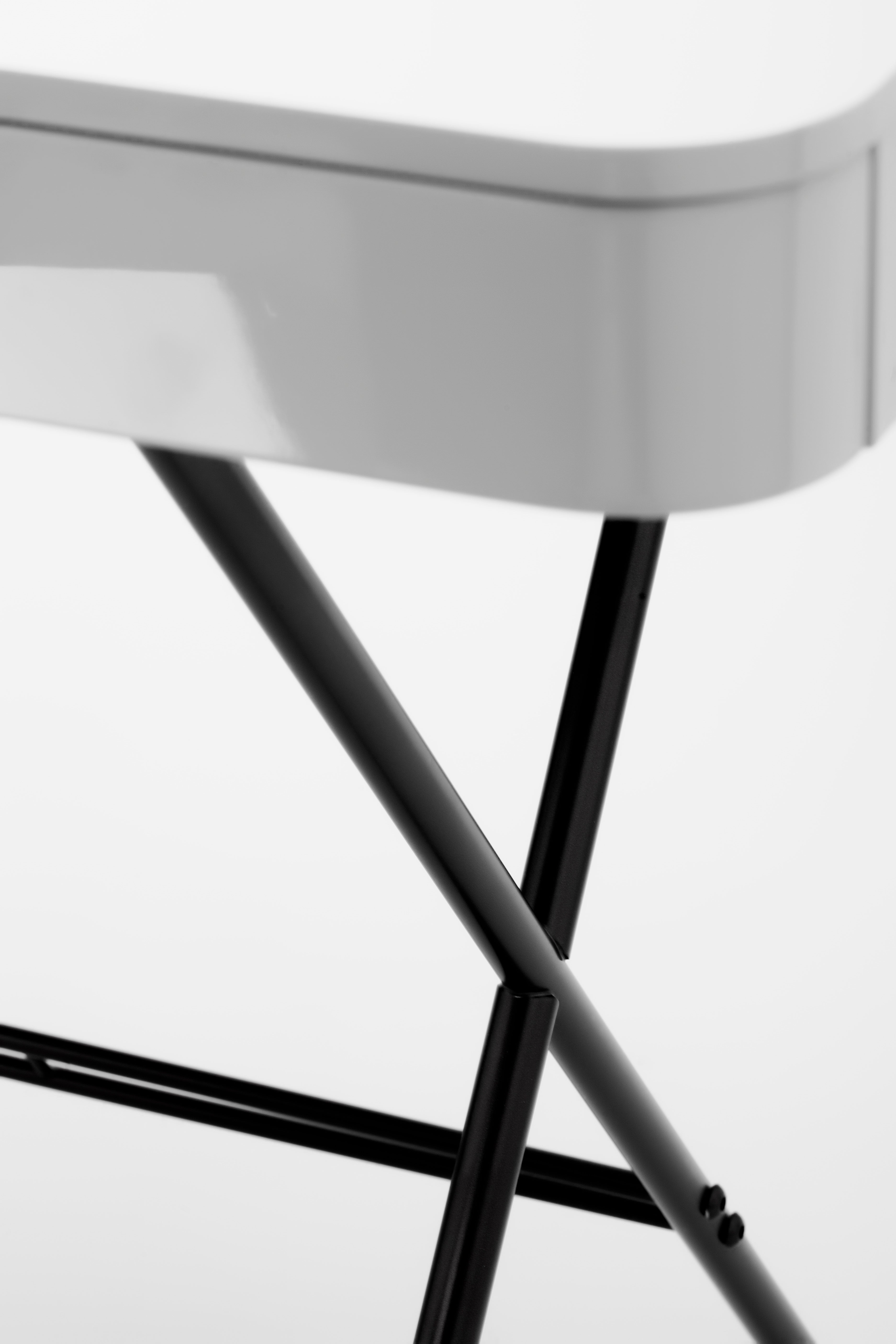 Bureau Cosimo, laqué gris brillant | Marco Zanuso Jr