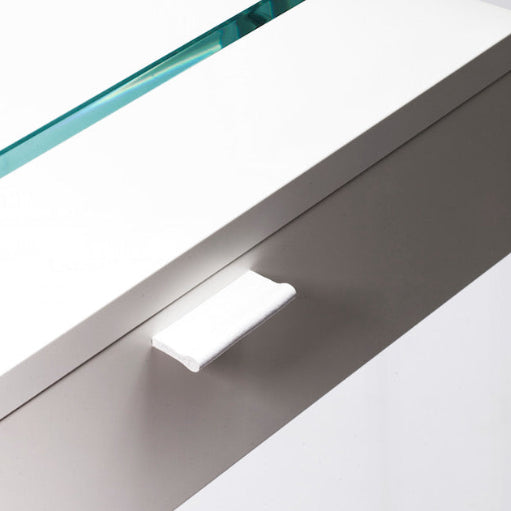 Détail tiroir Zen laqué blanc mat cuir régénéré blanc Adentro Paris