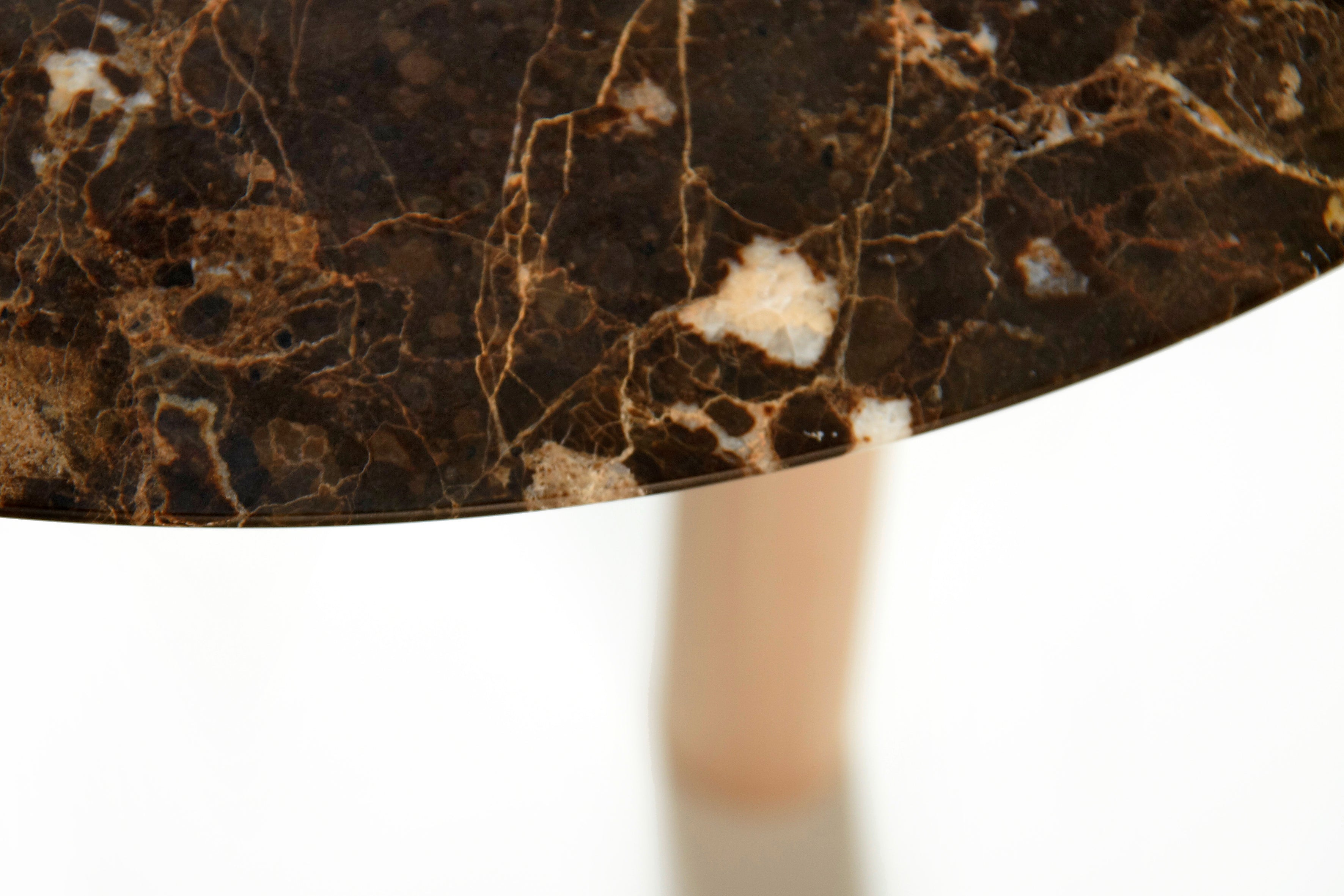 Table Basse Ninna - Frêne massif tourné et marbre — Design Carlo Contin